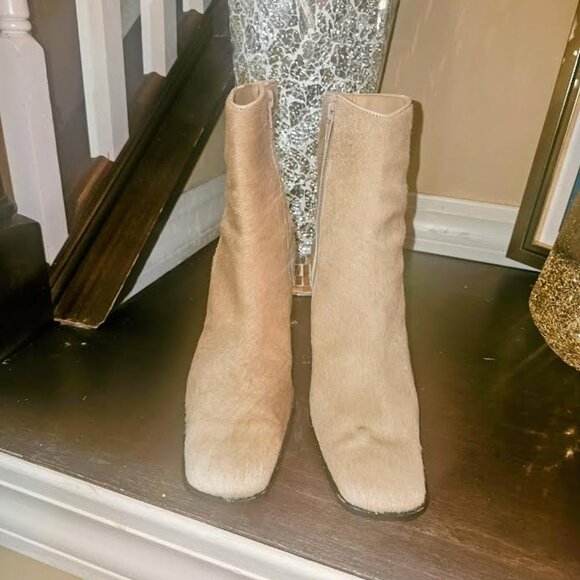 Bergdorf Goodman Genuine Cow Hide Ankle Boots 9.5 - Picture 6 of 6